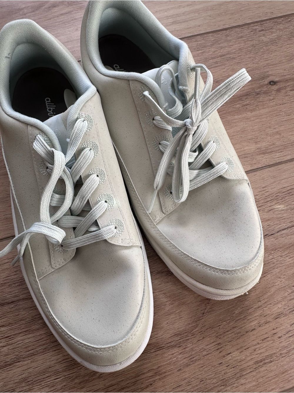 Allbirds Women’s Mint Green Tree Runners Lace Up Sneakers Size 9 - Picture 2 of 7